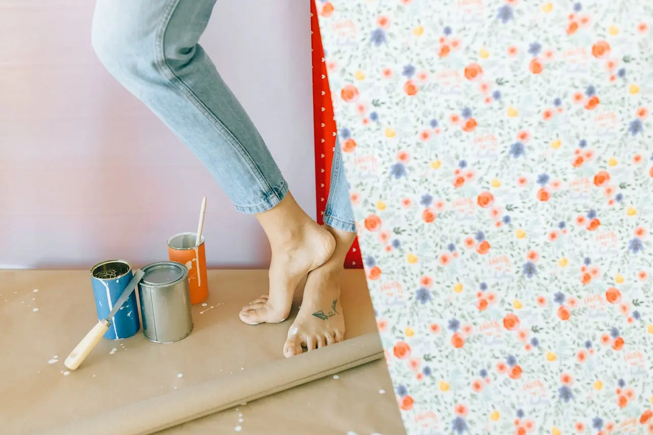Comment nettoyer un papier peint non lavable